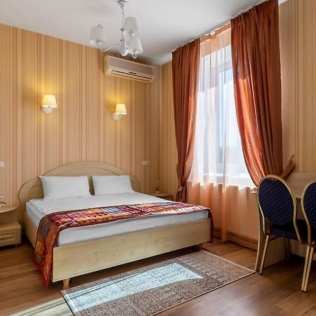 Гостиница Siesta Киев Sofiivska Borshchahivka Exterior photo