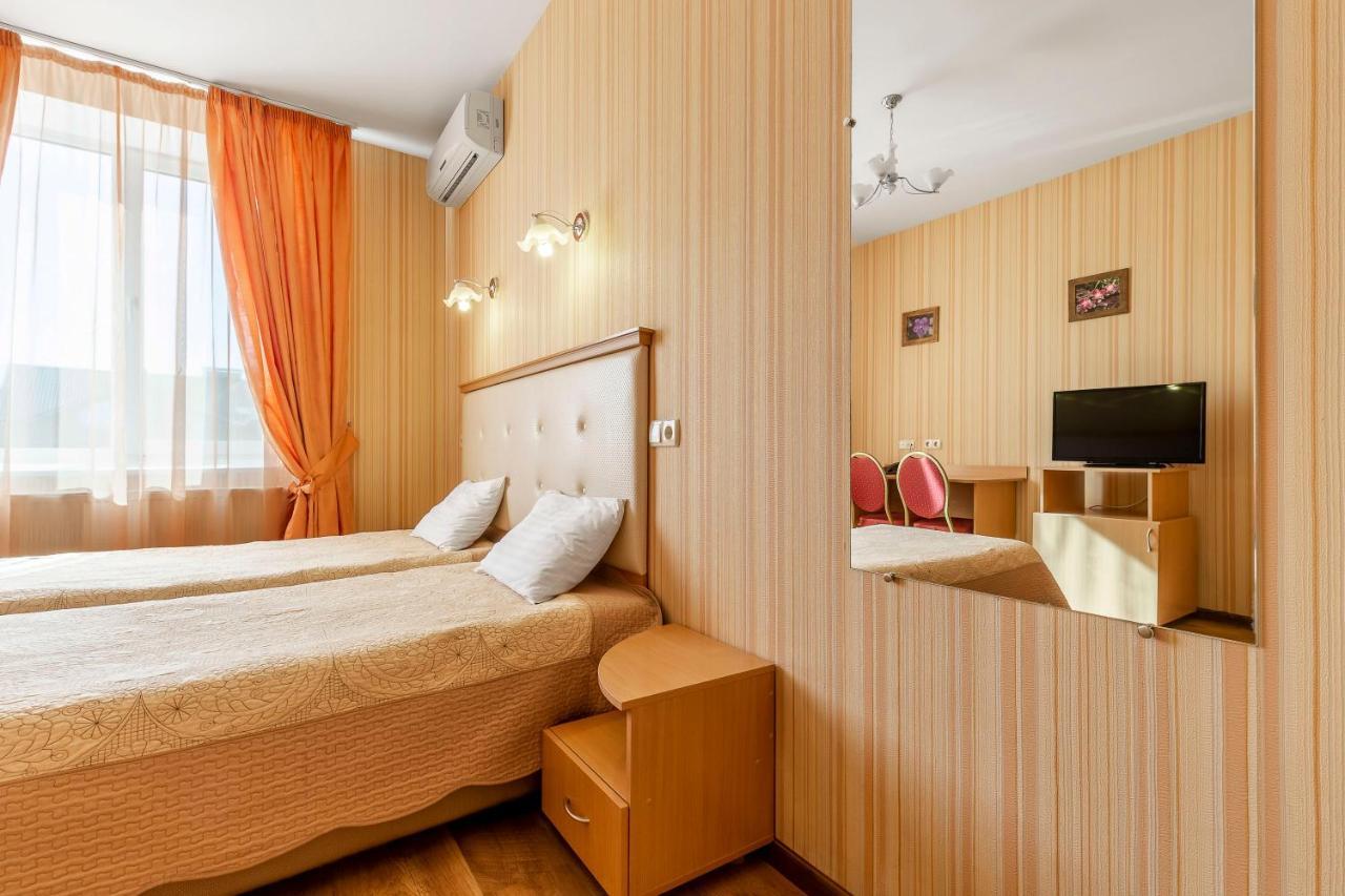 Гостиница Siesta Киев Sofiivska Borshchahivka Exterior photo